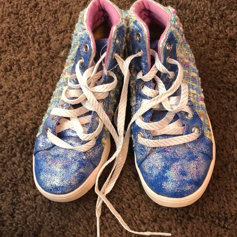 Ankle high sketchers for kids